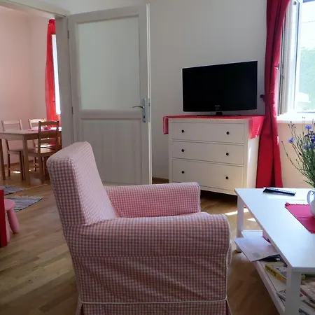 Gaestehaus Elfriede Hotel Moerbisch Am See Room photo